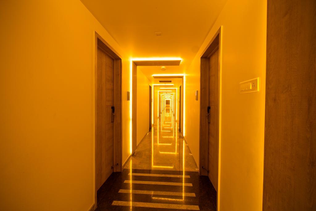 Hotel Radha Prasad Erode Exterior foto